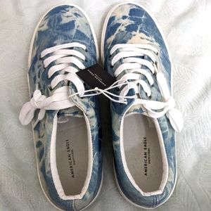 Brand new casual shoes